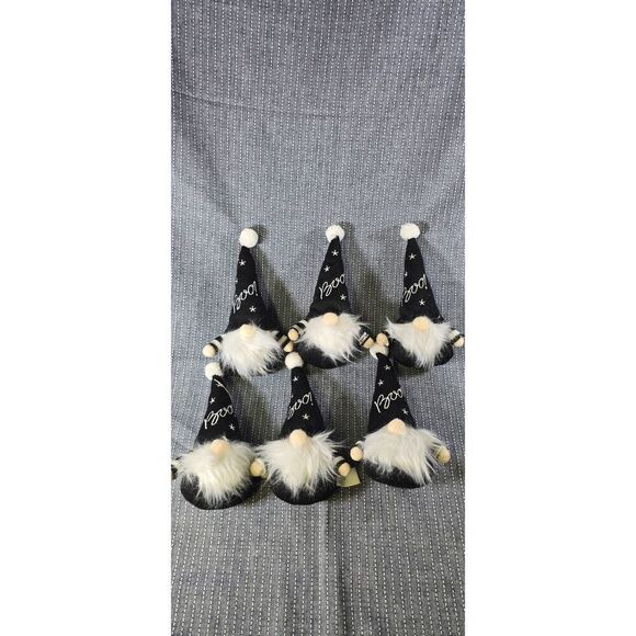 Halloween Boo Gnomes - Picture 2 of 4